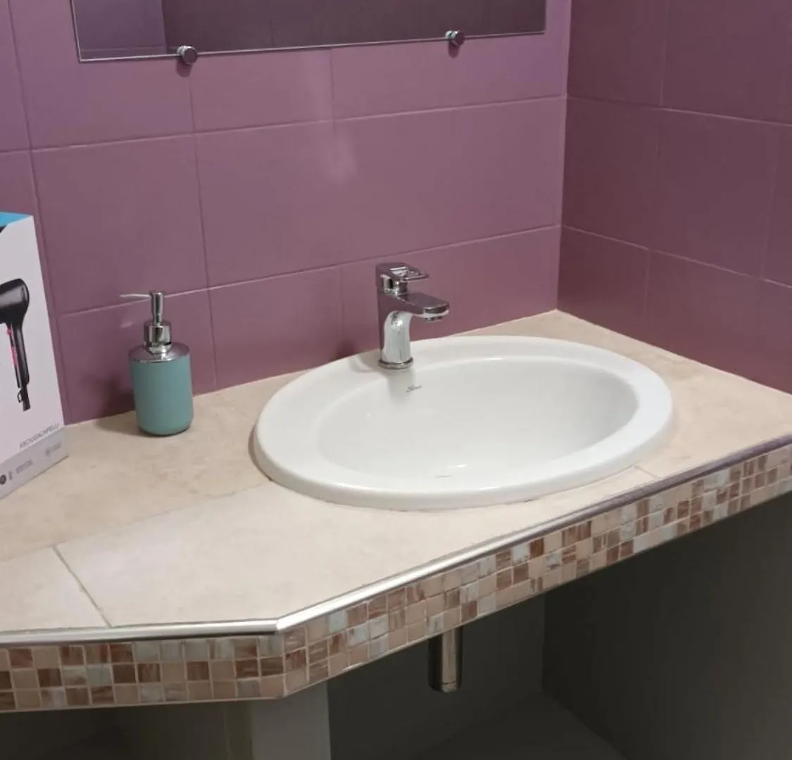 Casa N 1 Con Parcheggio Privato E Colonnina Ricarica Apartment Livorno